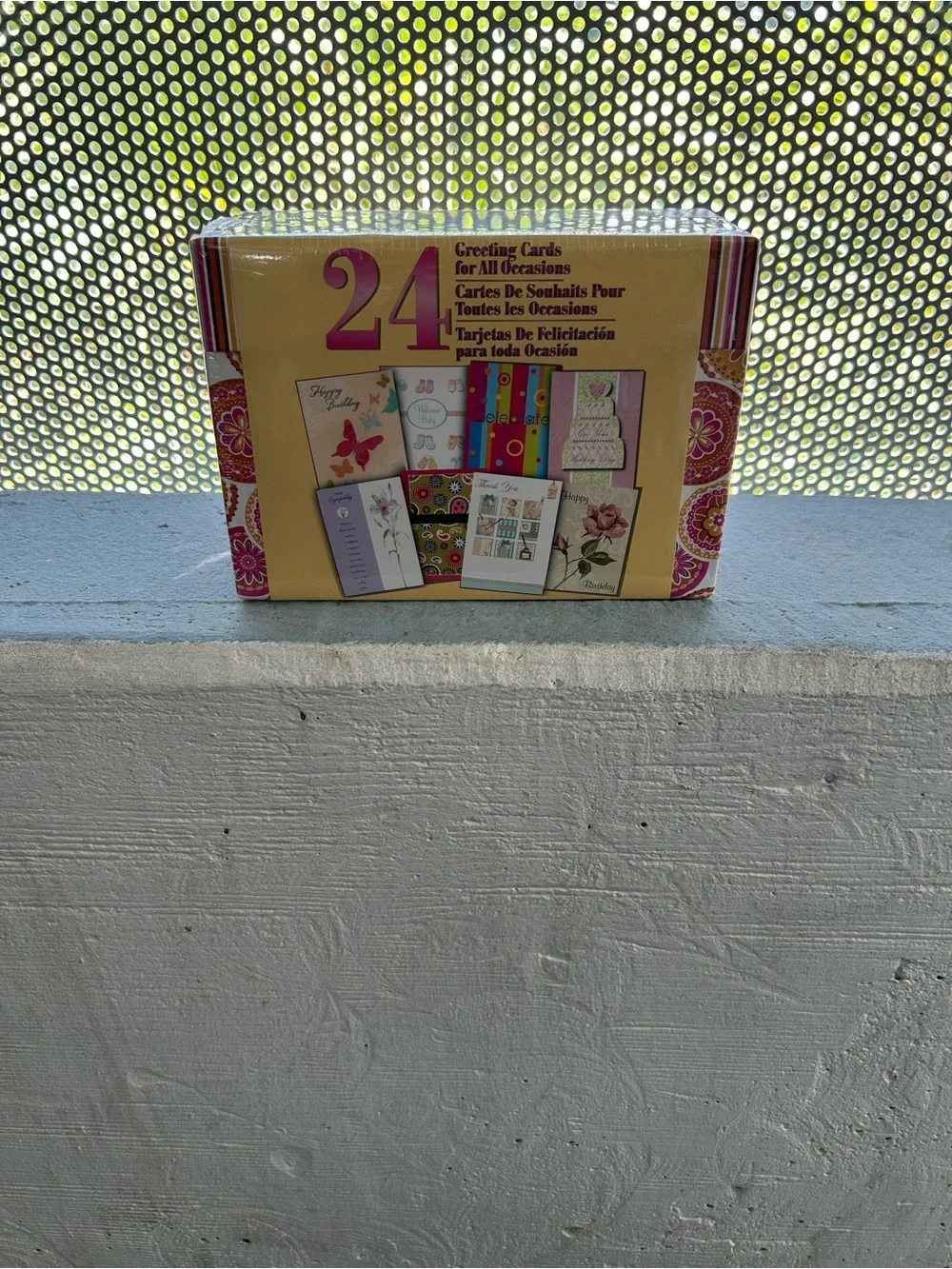 24 Assorted Greeting Cards - Pink & Yellow Box